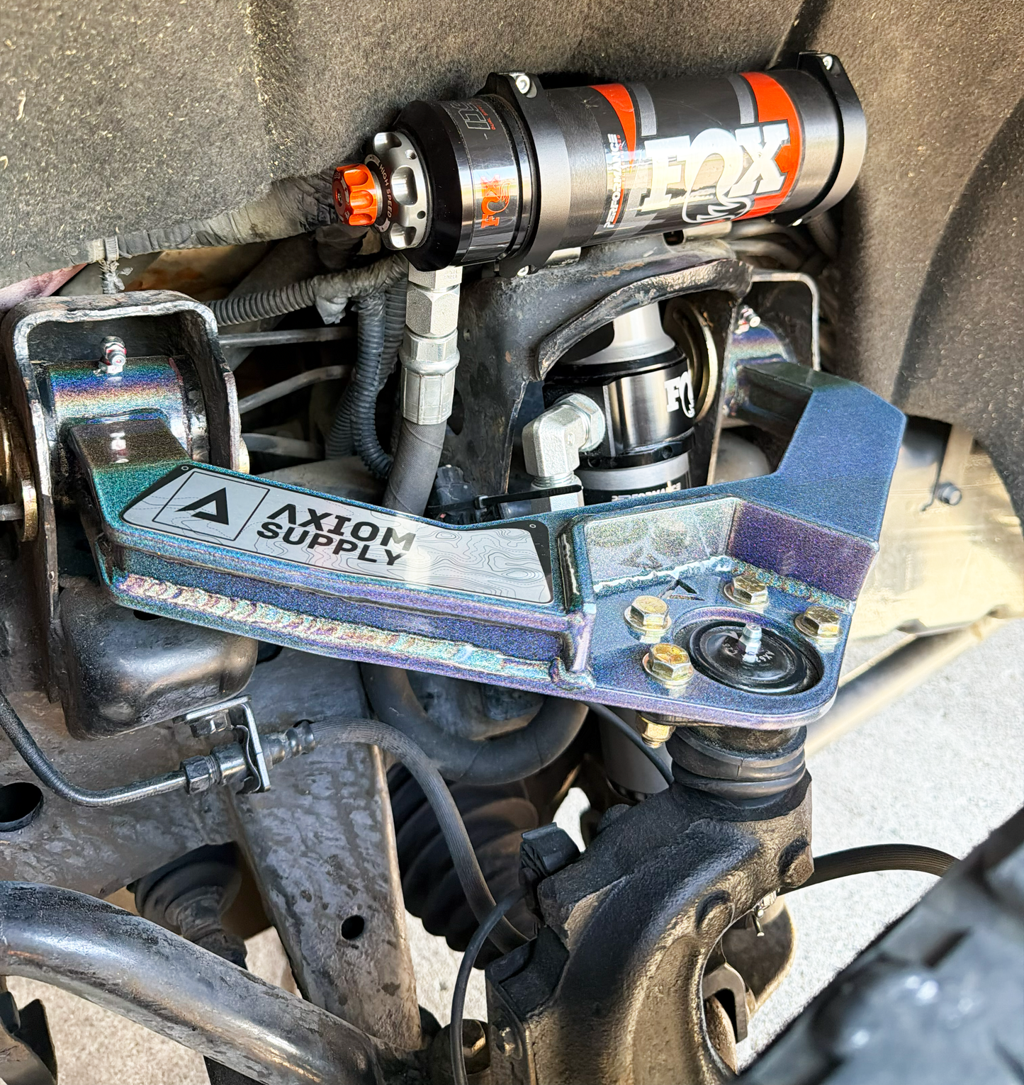 Axiom Supply Stage 3 FOX 2.0" Performance Leveling System GM HD Truck 2500 / 3500 Silverado / Sierra 2011-2019